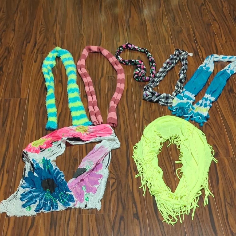 Colorful Kids Scarf Set